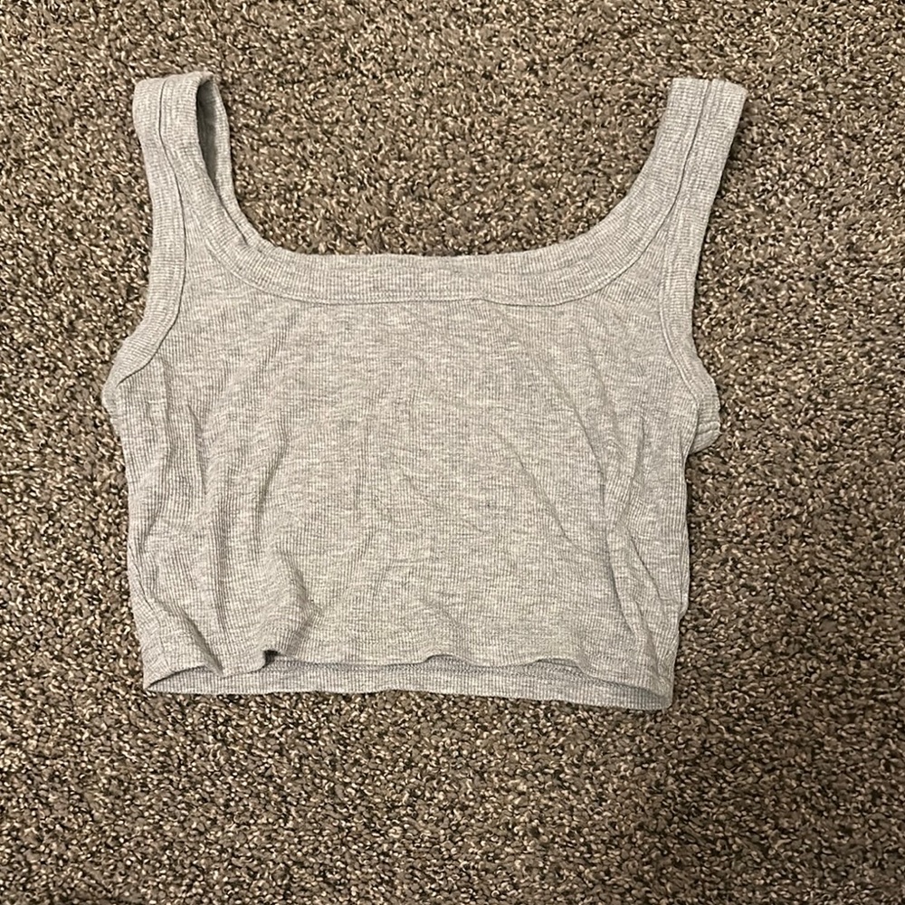 SHEIN Gray Cropped Tank Top Fitted Style